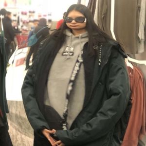 Meet your Posher, Arlene